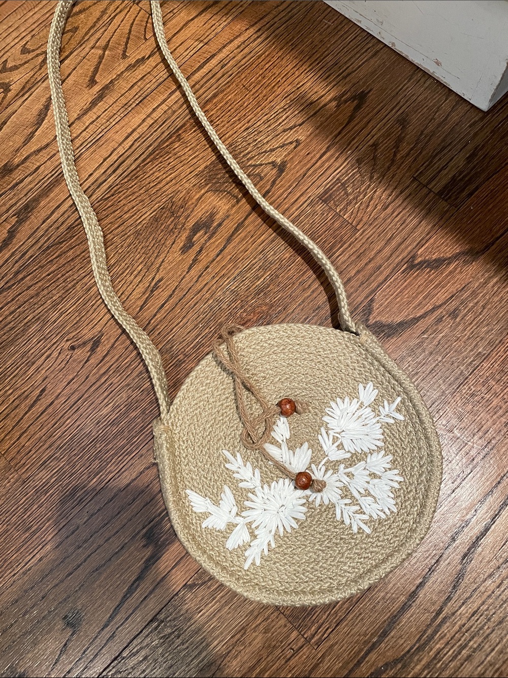 H&M Beige Round Straw Crossbody Bag with White Floral Embroidery
